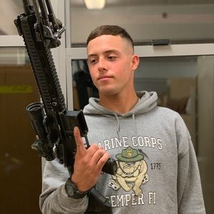 Meet your Posher, Corey